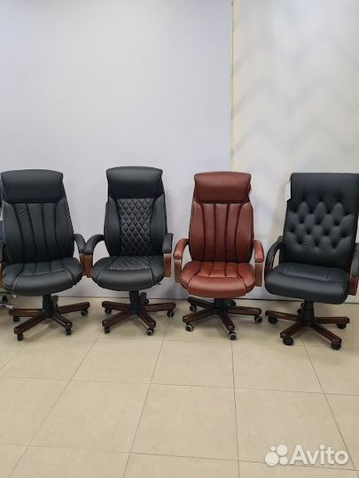 Кресло компьютерное руководителя