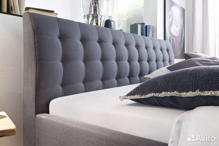 Кровати с мягким изголовьем и подъемным механизмом