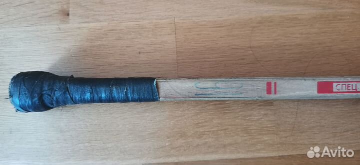 Клюшка А. Кожевникова с автографами