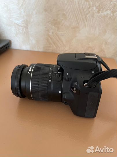 Зеркальный фотоаппарат canon 100d