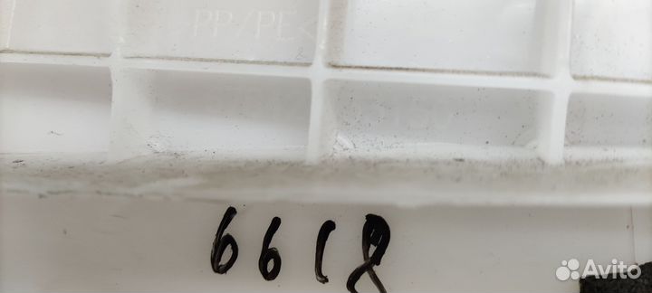 Внутренняя заглушка двери Lexus ES