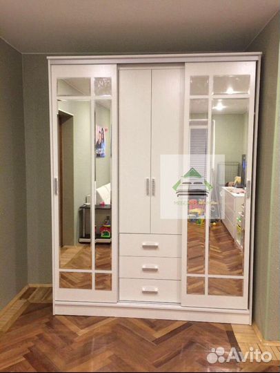 Шкаф новый
