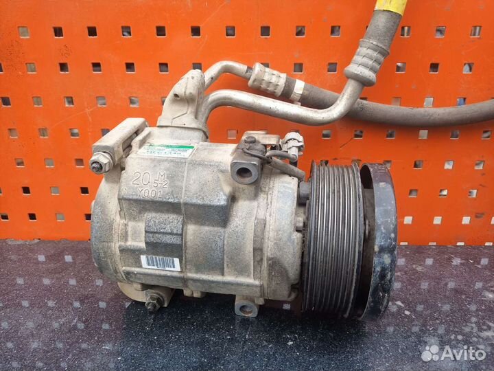 Компрессор кондиционера Toyota Tundra usk56