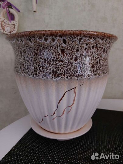 Керамический горшок