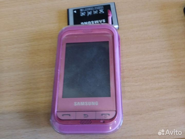 Телефон Samsung