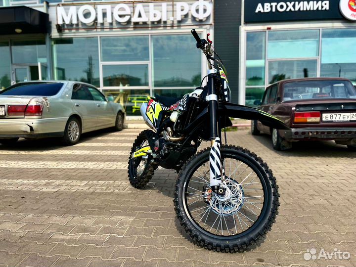 Новинка мотоцикл BSE T8 2023