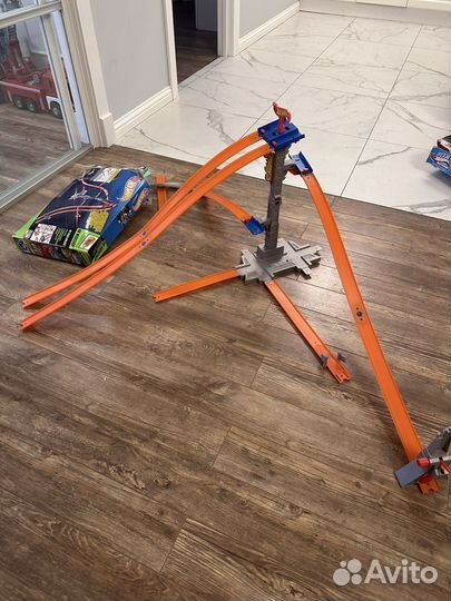 Гоночный трек hot wheels