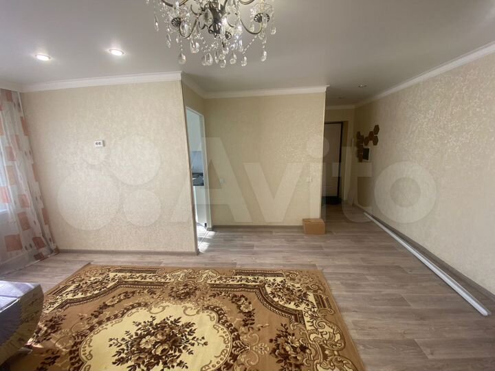 2-к. квартира, 48 м², 2/5 эт.