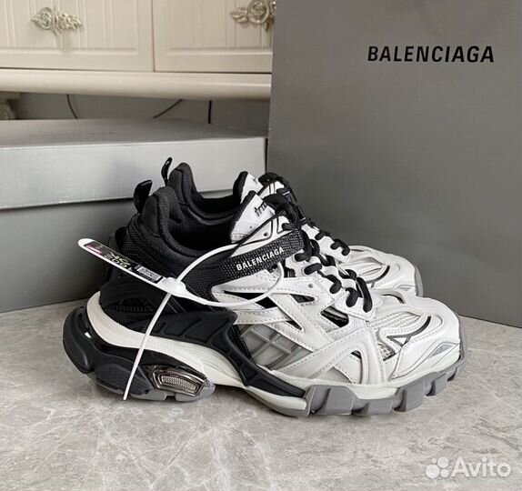 Balenciaga Track 2 Sneaker Black & White Кроссовки