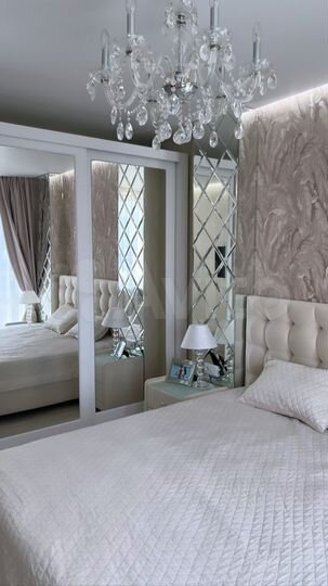 3-к. квартира, 80 м², 7/25 эт.