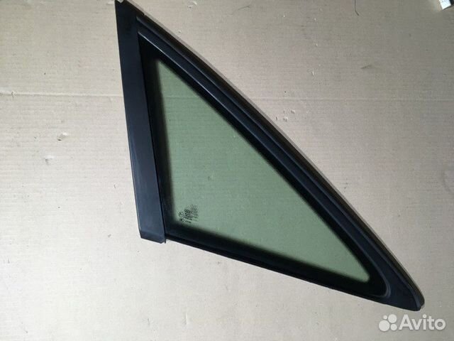 Стекло заднее левое Audi A6 C6 AUK 2005