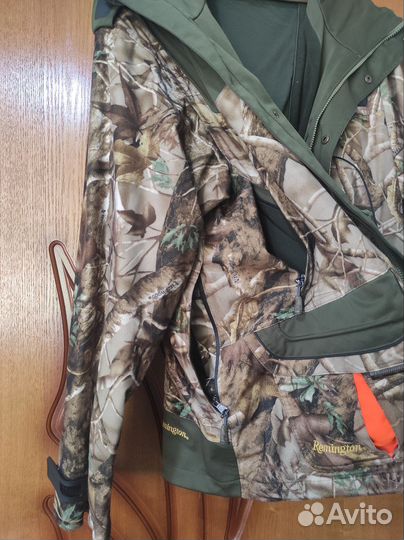 Демисезонный костюм мужской