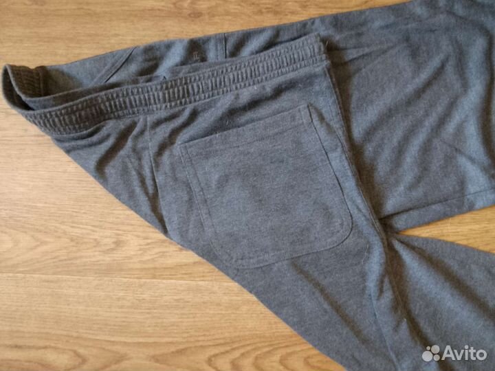 Новые трикотажные женские капри LA gear р-р 44