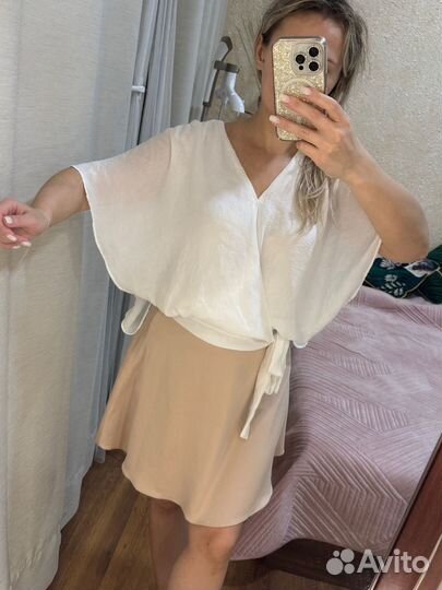 Белая блуза летучая мышь 44-46