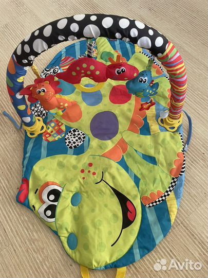 Развивающий коврик с игрушками Playgro