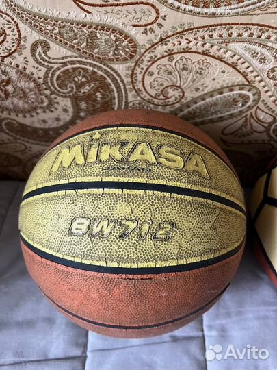 Баскетбольный мяч