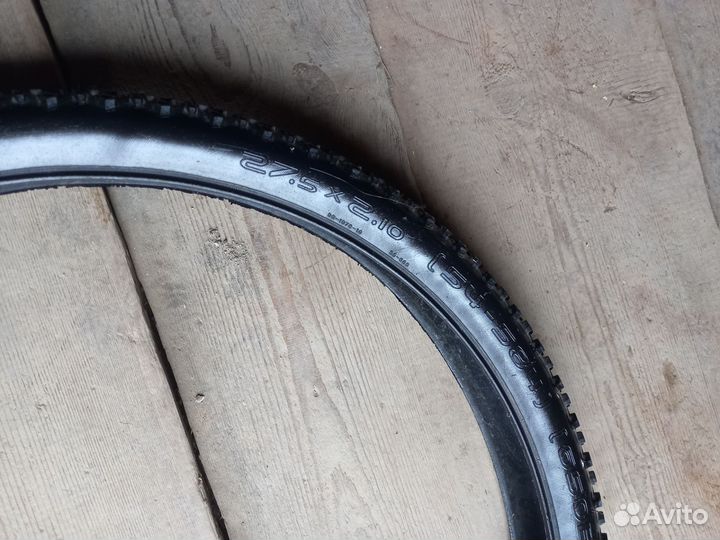 Велосипедная покрышка 27.5