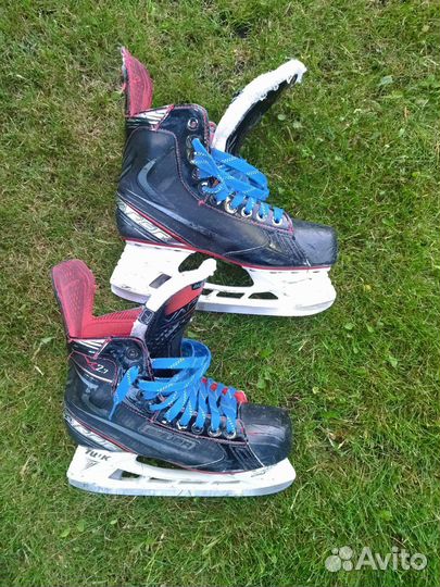 Хоккейные коньки bauer vapor x2.7