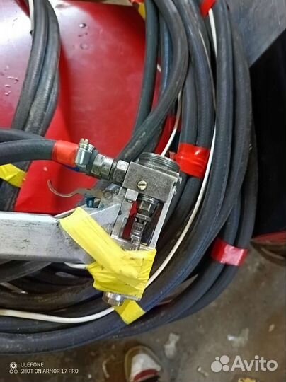 Установка для напыления и заливки пенополиуретана