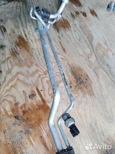 Трубка кондиционера Kia Rio седан G4FA 1.4 2016