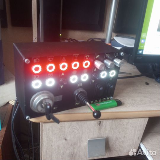 Button box