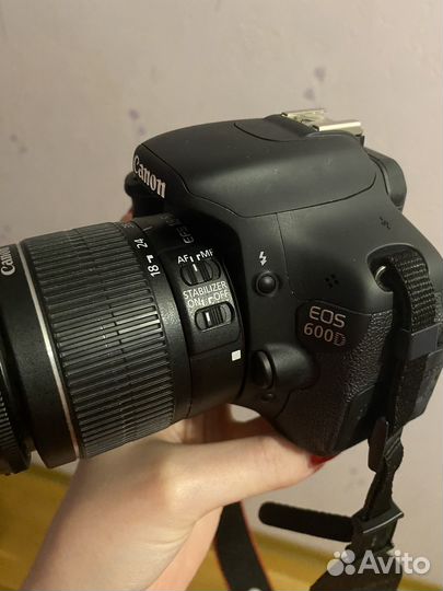 Зеркальный фотоаппарат canon 600d