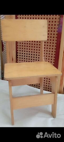 Стульчик фанерный