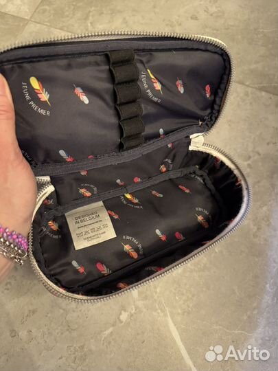 Jeune premier пенал