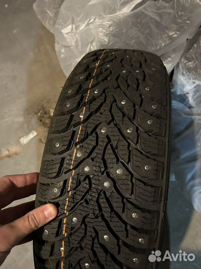 Nokian Tyres Hakkapeliitta 9 185/65 R15 92T