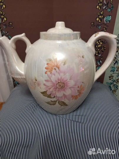 Заварочный чайник и кофейник