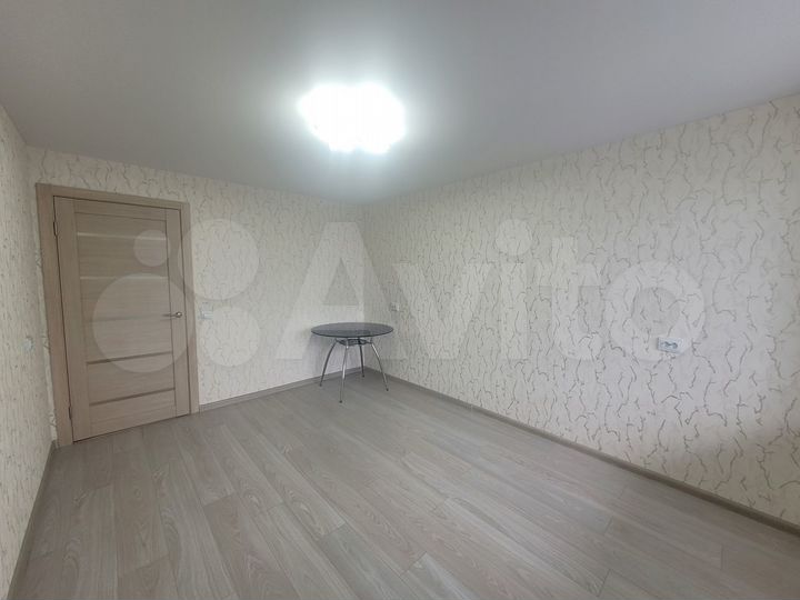 2-к. квартира, 48 м², 5/5 эт.