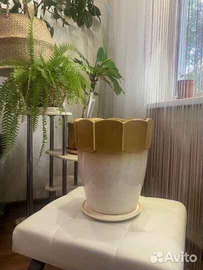 Керамический горшок для цветов напольный