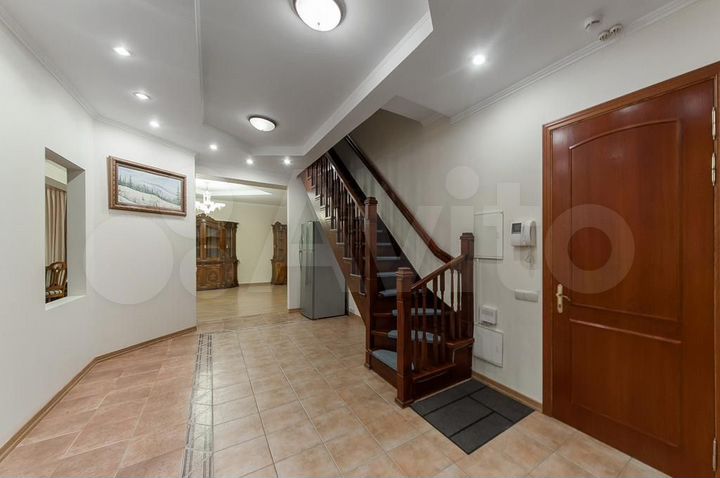 5-к. квартира, 250 м², 10/10 эт.