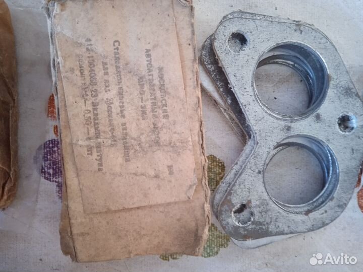 Запчасти на автомобиль Москвич