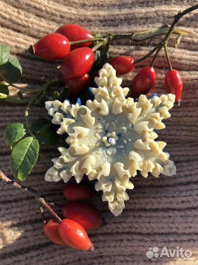 Свечи и мыло снежинка