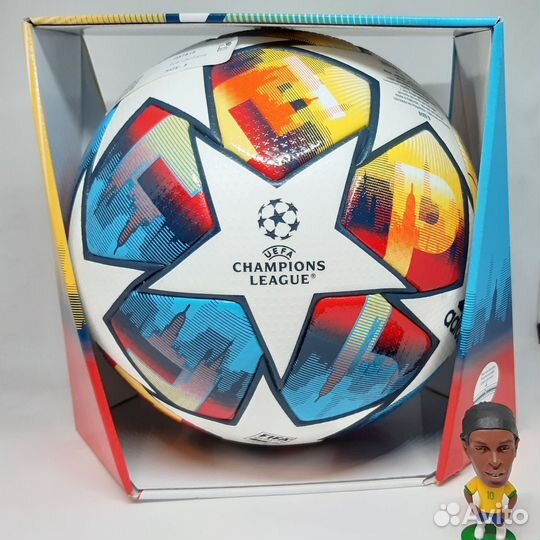 Футбольный мяч финал Лиги чемпионов22 Питер H57815