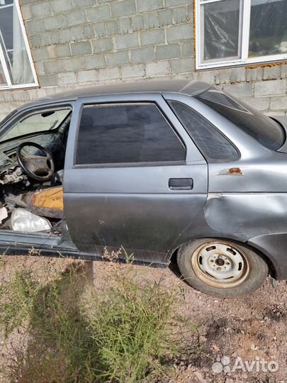 Запчасти на ваз 2110 бу