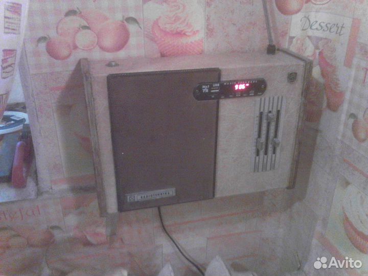 Фм приёмник,мп3 проигрыватель настенный