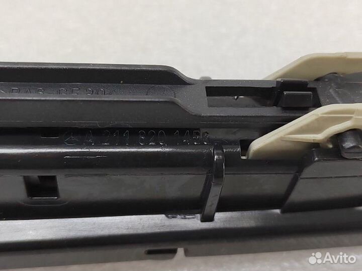 Дополнительный стоп-сигнал Mercedes E-Class W211