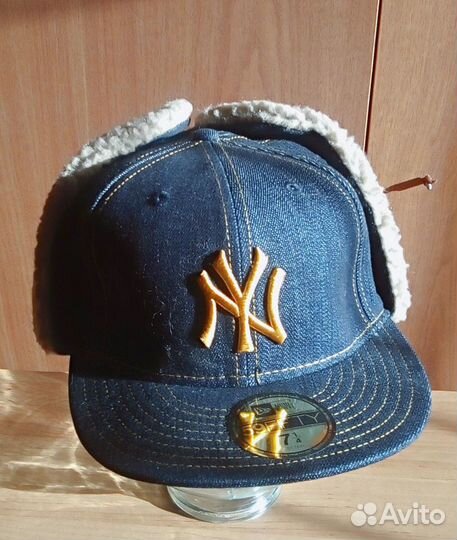 Шапка новая унисекс