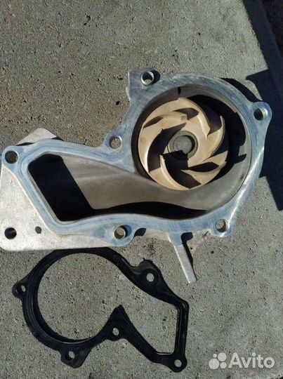 Томпа системы охлаждения форд фокус 3