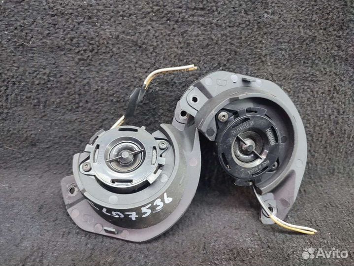 Динамик высокочастотный (пищалка) для Peugeot 607