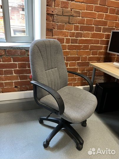 Офисное кресло бу