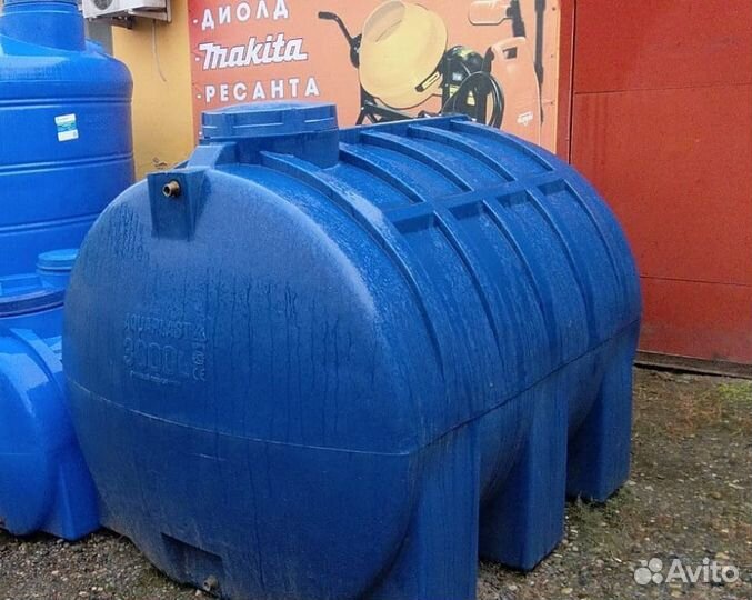 Емкость для воды горизонтальная 3000