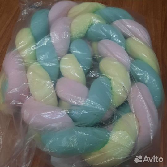 Продам детские вещи