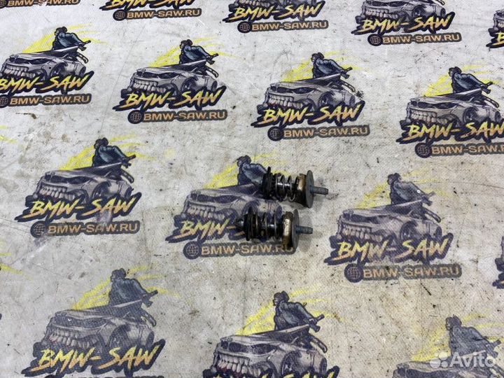 Замок капота Audi 80 B3 AAD 1991