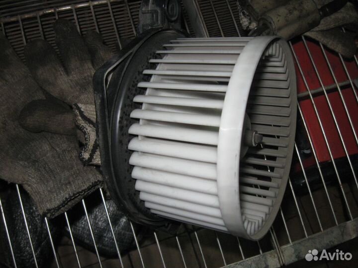 Моторчик печки SsangYong Kyron,Actyon 2011гв