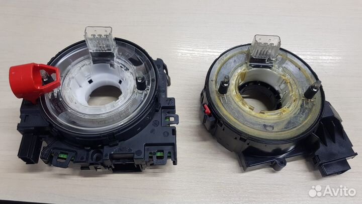 Подрулевое кольцо 5KO953549B