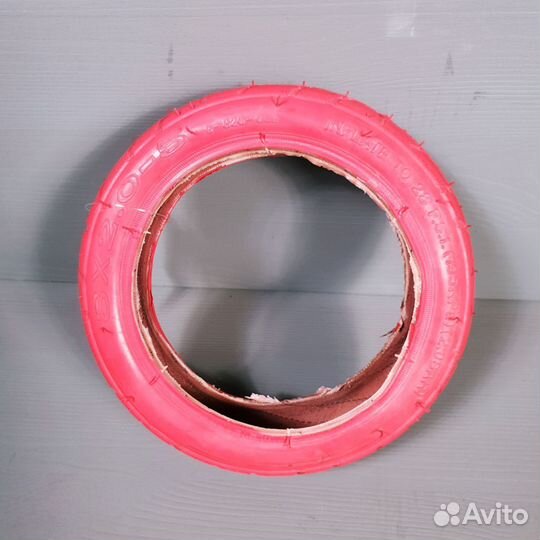 Покрышка красная 8x2.0 - 5