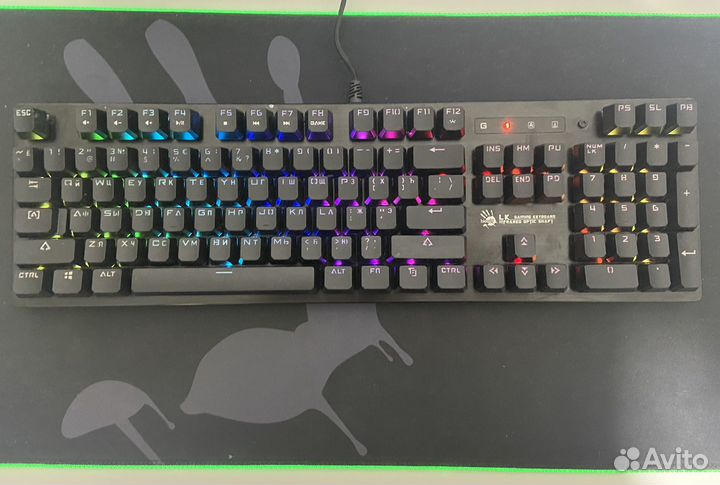 Клавиатура игровая Bloody b820r